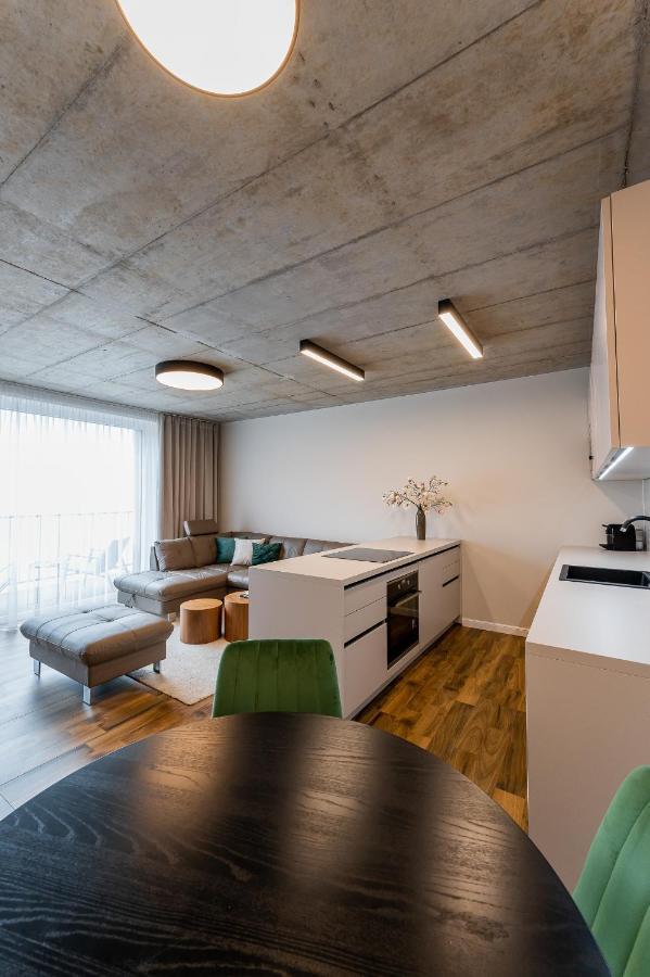 H75 Apartments Kosice Centre Extérieur photo