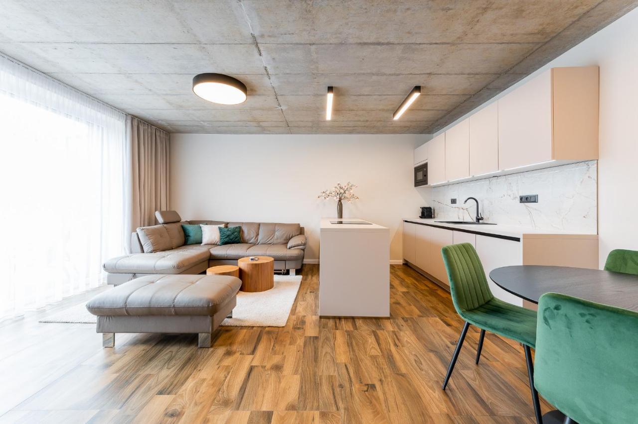 H75 Apartments Kosice Centre Extérieur photo